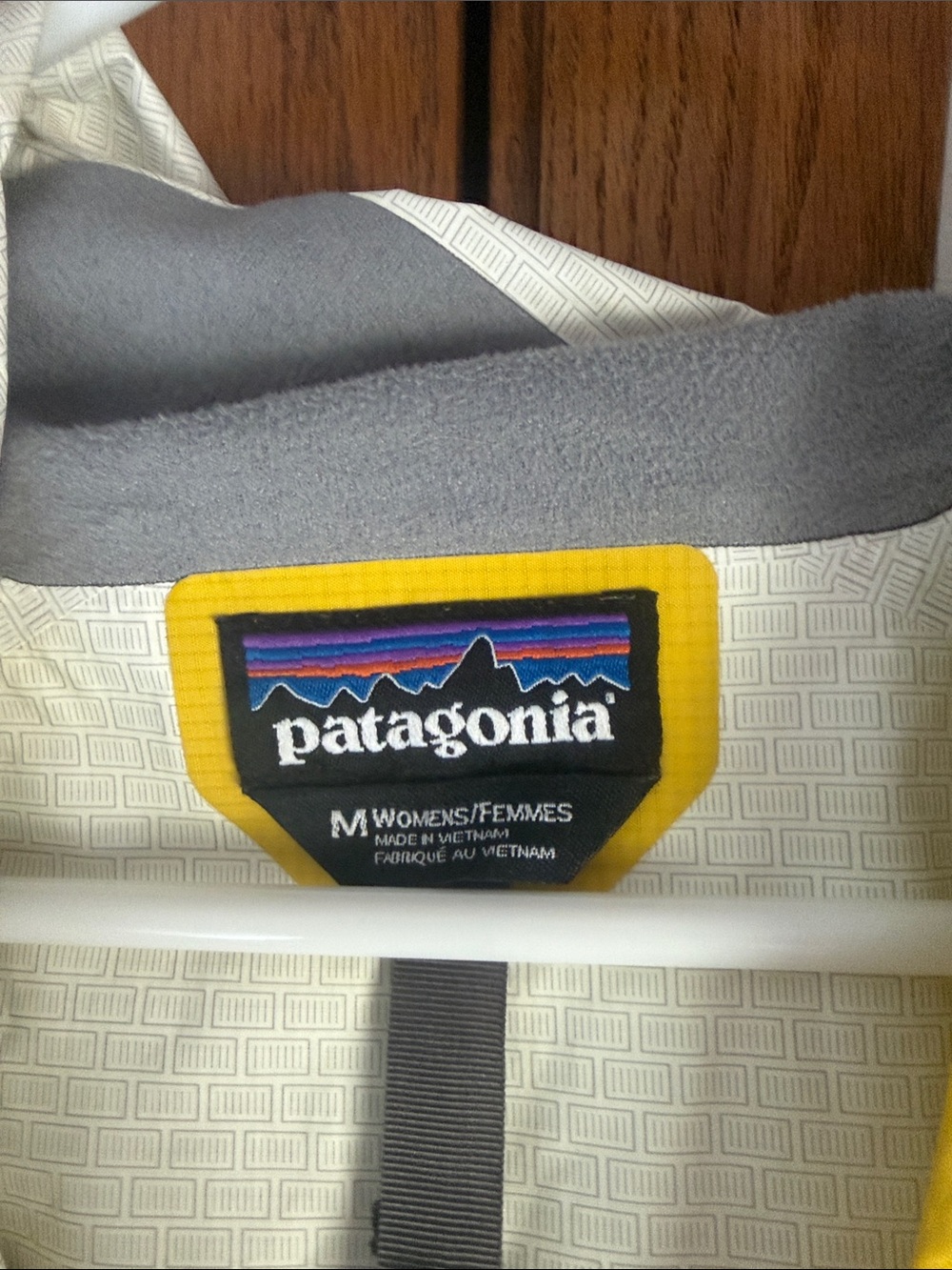 Patagonia Bright Yellow Hooded Shell Jacket - Picture 2 of 3